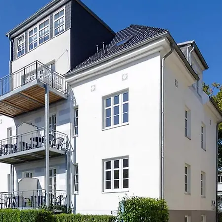 6 Duenenhus * Rostock